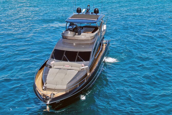 Luxury Black Yacht in Cabo - How to get the most from 2 hours without feeling frantic