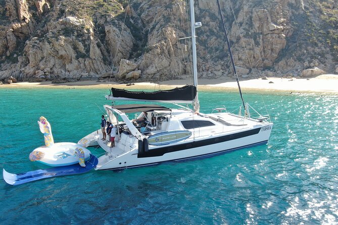 Luxury Sailing catamaran charter in Cabo San Lucas all inclusive - The Main Route: Photos At The Arch, Then Cabo’s Bay Views