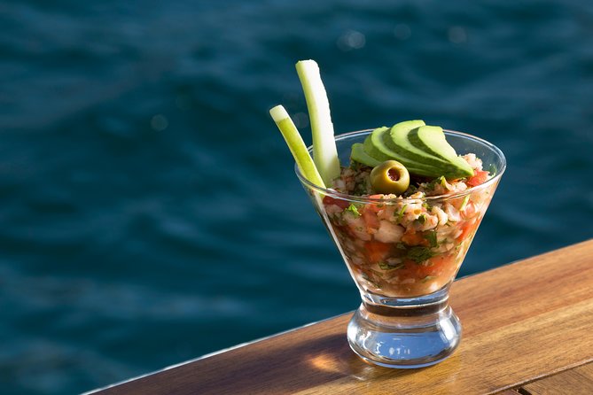 Luxury Yacht Snorkeling & Lunch Cruise from Cabo San Lucas - Lunch at Cabo San Lucas Beach: Baja Tacos, Ceviche, and an Open Premium Bar