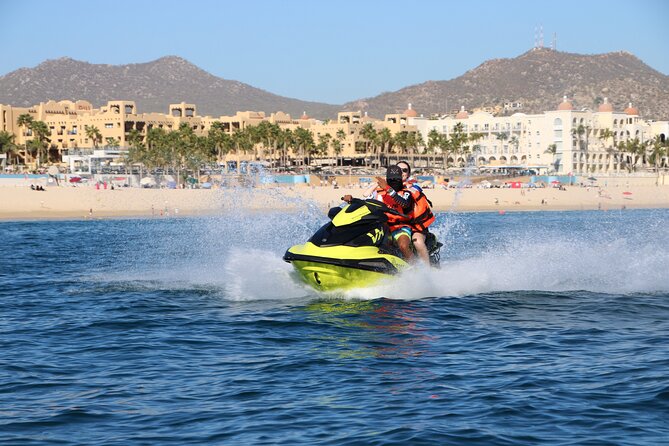 New Jetski Adventure in Cabo San Lucas Bay with Hotel Pickup 1hr - Riding a Yamaha Jetski in Cabo San Lucas Bay