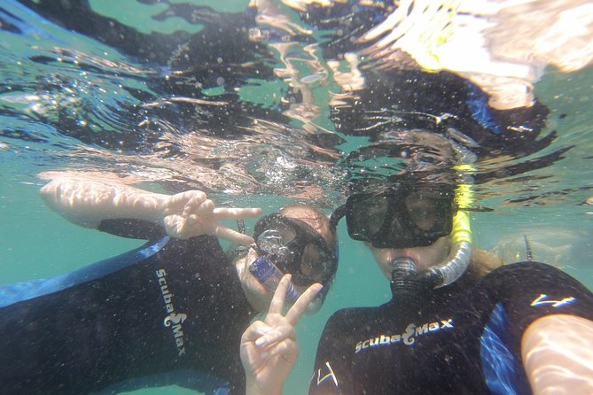 Pelican Rock Snorkeling and Sightseeing Adventure - Guides, Safety, and the Human Factor (Including English-Speaking Issues)