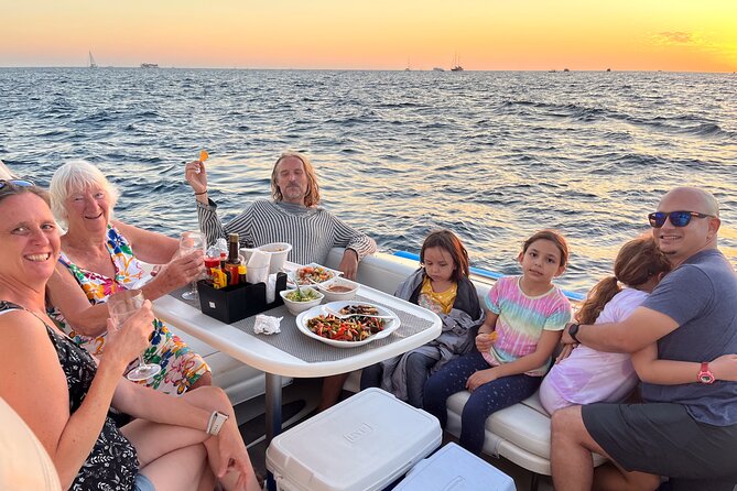 Private 3hr Yacht Cruise in Cabo San Lucas all included - Cabo Corridor planning: flexible route between Cabo and San Jose del Cabo