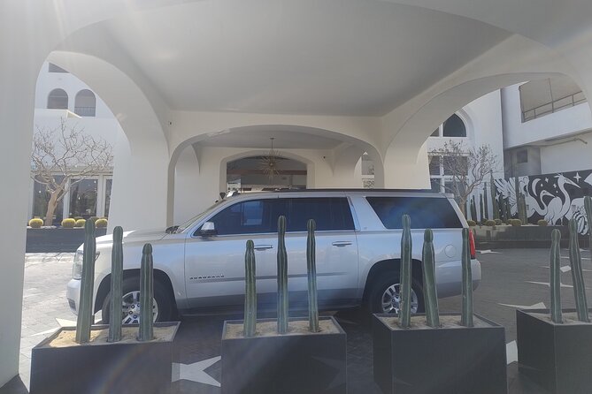 Private Airport Trip to Cabo San Lucas Hotels RT - Los Cabos Airport to Cabo San Lucas, the 45-minute reality check