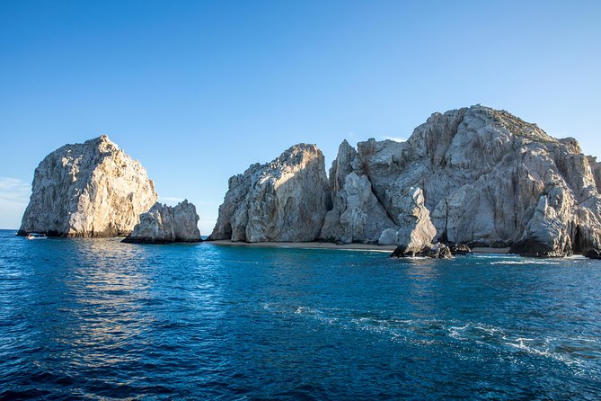 Private Day Trip to San José & Cabo San Lucas - Guides make or break the day: Charlie, Uvaldo, and Jesus