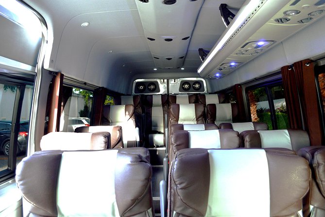 Private Departure Luxury Transfer Hotels to: San Jose International Airport (1 - 5) - Timing a 1 to 2 Hour Ride to San Jose International Airport