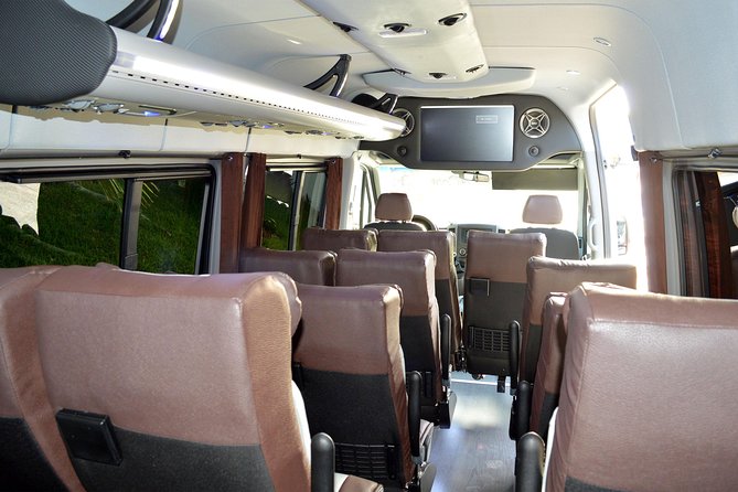 Private Departure Luxury Transfer Hotels to: San Jose International Airport (1 - 5) - Should You Book This Private Transfer to San Jose International Airport?