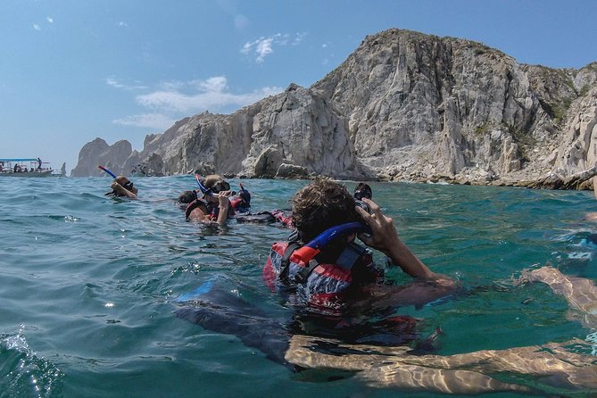 Private Los Cabos snorkeling tour to Chileno bay and Santa Maria cove - Price and value for private snorkeling at $125