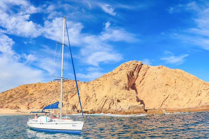 Private Luxury Sailing Cruise in Los Cabos with Lunch and Open Bar - Private sailing in Los Cabos, what makes it worth the price