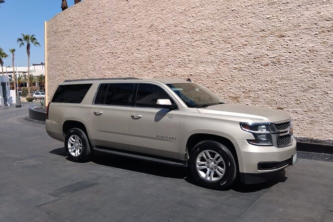 Private Round-Trip from Airport to Hotels to San Jose Area zone 1 - Comfort and flexibility for groups up to five