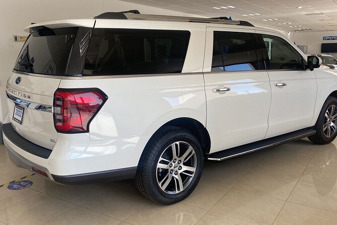 Private RoundTrip from Airport to Hotels to Cabo San Lucas Zone 3 - Finding Eliker Transfer at Los Cabos Airport, Terminal 2