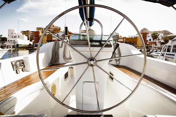Private Sailboat tour in Cabo San Lucas with Papillon Yachts - Snorkeling and stand-up paddleboards: the included activity that changes the day