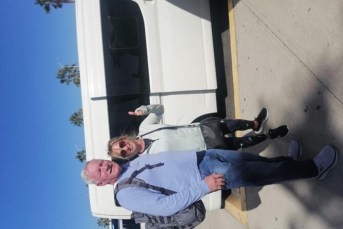 Private Transfer from the Airport to Hotels in Los Cabos 1-10px - Price and value for groups up to 10 passengers