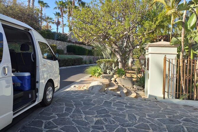 Private Transfer to Cabo San Lucas from Cabo Airport - Why a private Cabo transfer beats the taxi maze at SJD