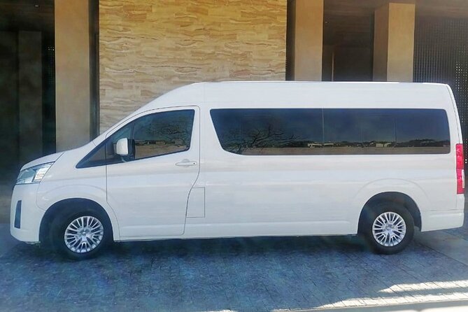Private transportation to all hotels in Los Cabos. - How Ballard Tours Runs Your Airport-to-Hotel Arrival