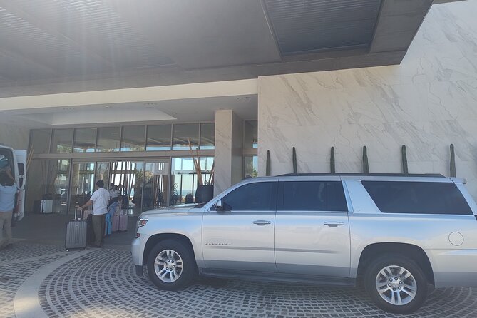 Private Trip From Airport to San Jose Del Cabo Hotels RT - The optional store stop, and why it can cost you $30 US
