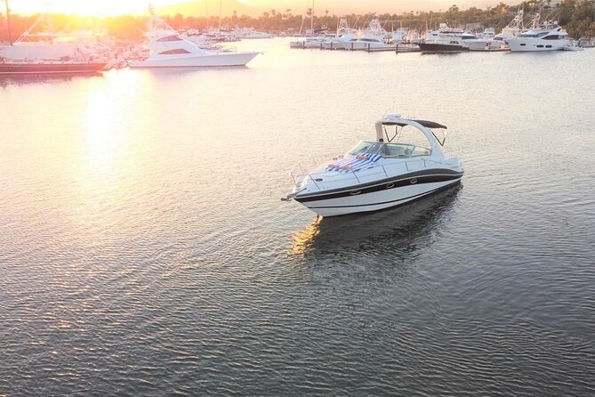 Private yacht charter for cruising & snorkeling in Cabo San Lucas - Snorkeling at Pelican Rock: what’s included and what to prep