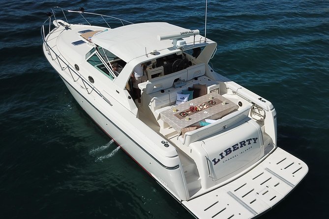 Private Yacht Ultimate Fishing and Snorkeling Adventure - 6 Hours - Cruising to El Arco: Sea Lions, Photos, and a Classic Cabo Moment