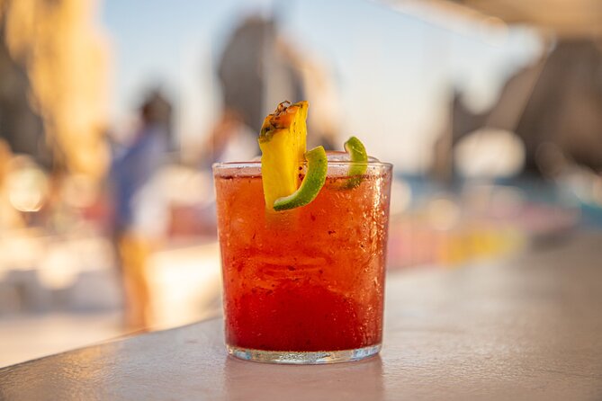 Romantic Sailboat Sunset: Live Music, Premium Bar & Dinner -Cabos - Stop 1: El Arco de Cabo San Lucas From the Water