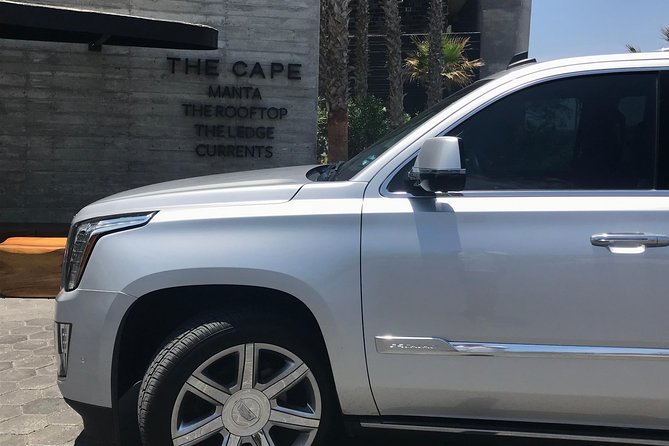 Round trip to cabo san lucas - SJD Terminal 2 pickup at Canopy 3, name sign included