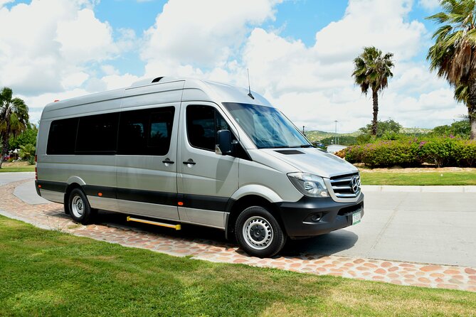Roundtrip Private Airport Transportation - Price and value: $270 for up to 8 people, not per seat