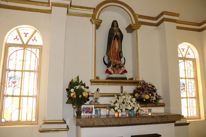 San José del Cabo for Meat Lovers Food Tour - Candy tasting, water, and practical eating tips