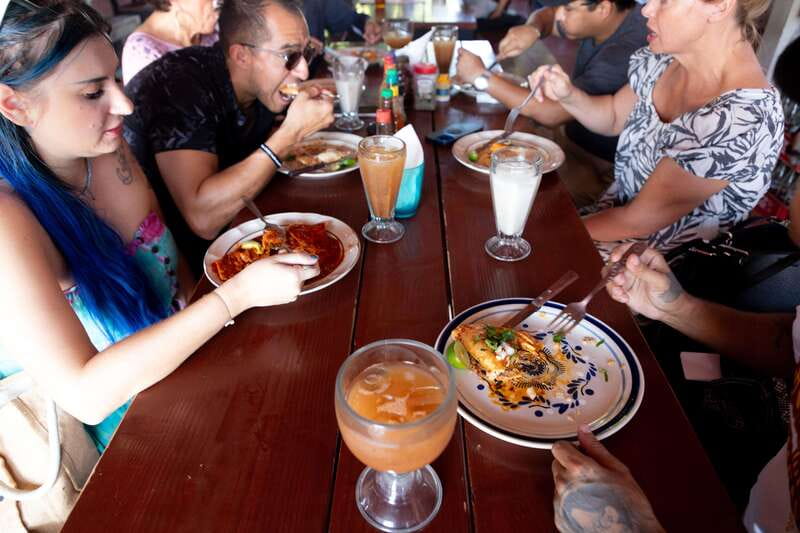 San Jose del Cabo: Guided Food Tour & Visit to Local Market - Guides, Stories, and the Human Side of the Tour