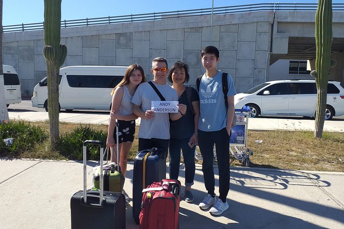 services transportation, airport transportation in los cabos, Private shuttles - Key highlights worth knowing