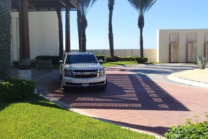 services transportation, airport transportation in los cabos, Private shuttles - Included vs. not included, so you are not surprised