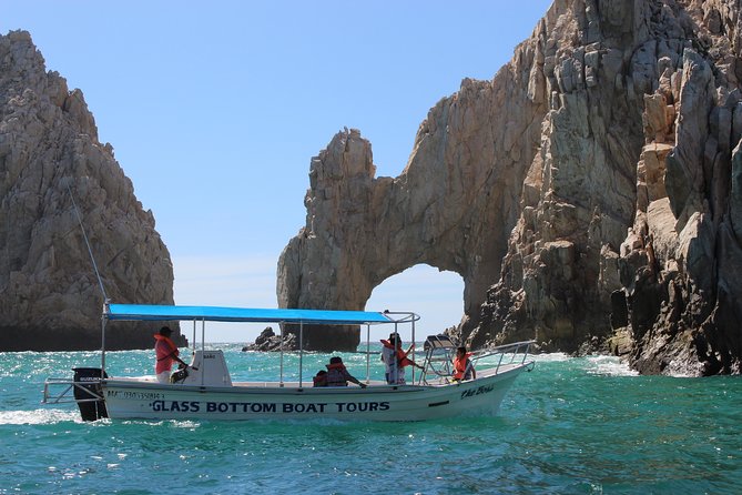Shared ride to the arch of Cabo San Lucas - The “Glass-Bottom” Question: What You Should Expect