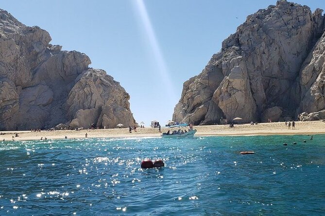 Shared Tour to the Arch of Cabo San Lucas - Photo moments, and the one thing to watch