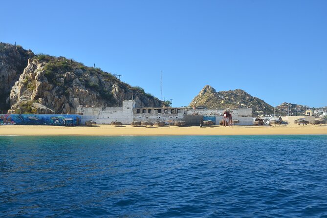 Shared Tour to the Arch of Cabo San Lucas - The value question: $41.73 for 1 hour on the water
