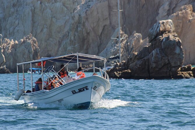 Shared walks to the arch of Cape San Lucas - A fast, focused way to see the Cabo San Lucas Arch