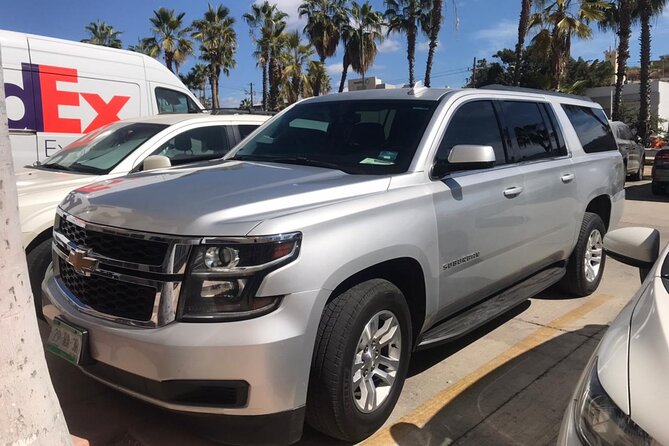SJD Airport To Los Cabos +6 Passengers - Smoothness Depends on Two Things: Pickup Location and Driver Timing