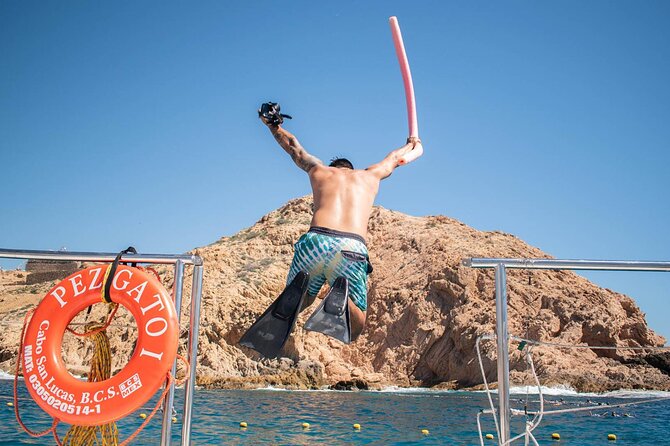 Snorkel Cruise in Los Cabos - Entering the Pez Gato Experience in Cabo San Lucas