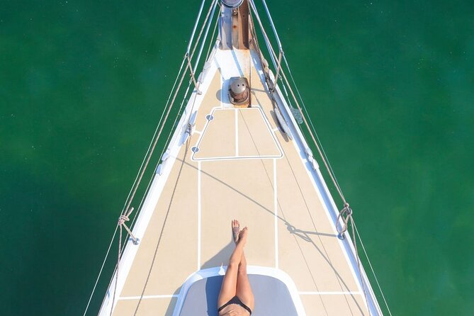 Snorkel in Luxury Sailing Boat + Food and Premium drink! - Price and extra costs: is $200 a good deal?