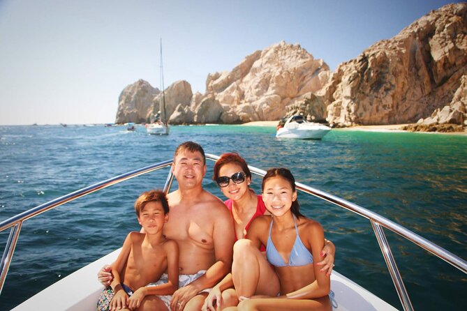 Snorkeling and whale watching Tour in Cabo - The 8:00 am start and the half-day pace you should expect