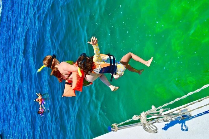 Snorkeling Catamaran Tour at Santa Maria Bay - Who this snorkeling catamaran suits best in Cabo
