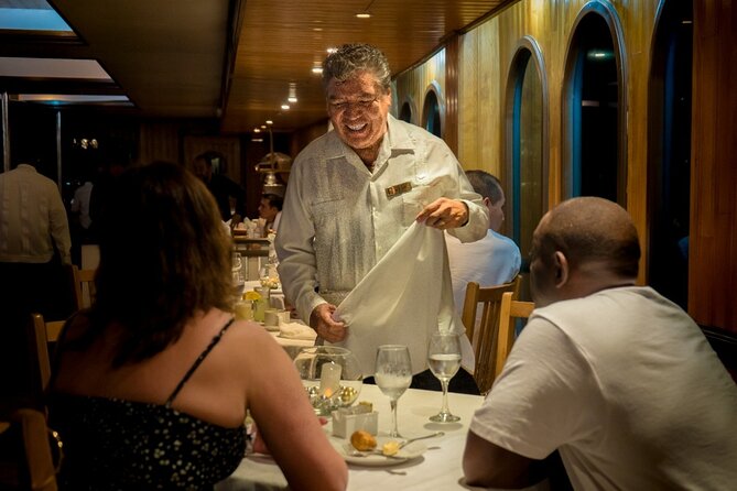 Sunset Dinner Show Cruise Tour in Cabo San Lucas - Price and Group Size: Why $160 Can Make Sense