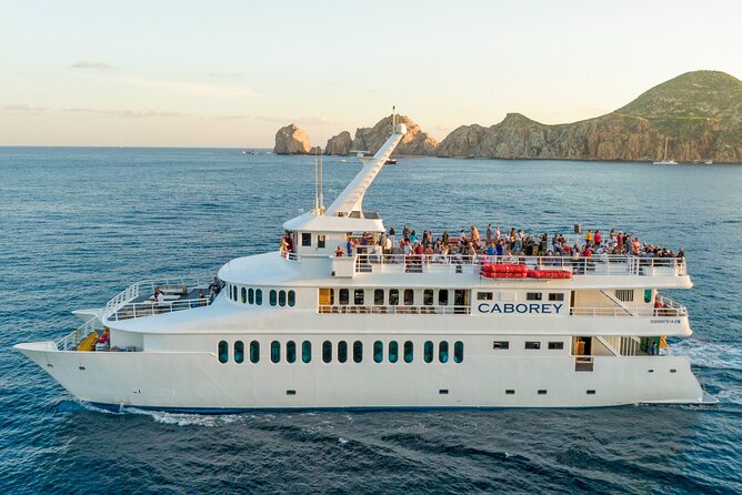 Sunset Mexican Dinner Cruise and Live Music in Cabo San Lucas - Who this Cabo sunset dinner cruise fits best