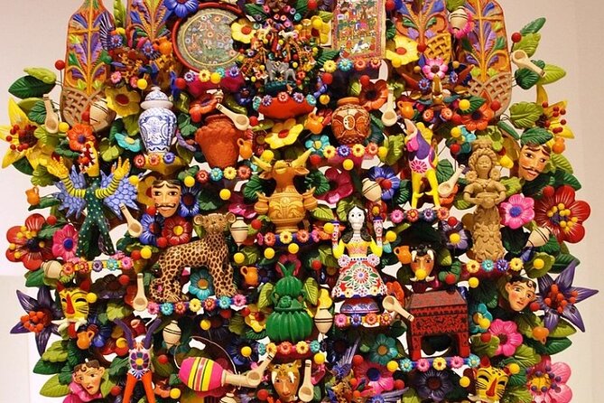 Todos Santos Private 6 hrs 1-08 paxs - Plaza Centro: A 30-Minute Walk for Small Shops and Quick Orientation
