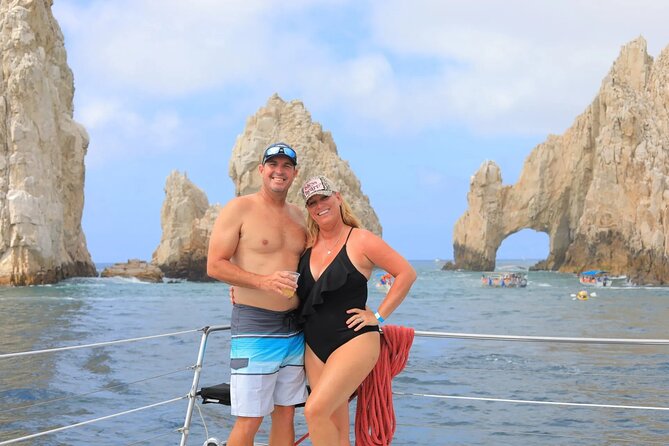 Whale Watching in Cabo: 2-Hour Small Group Tour to The Arch - Meeting-day flow: check-in speed, rough water, and rare hiccups