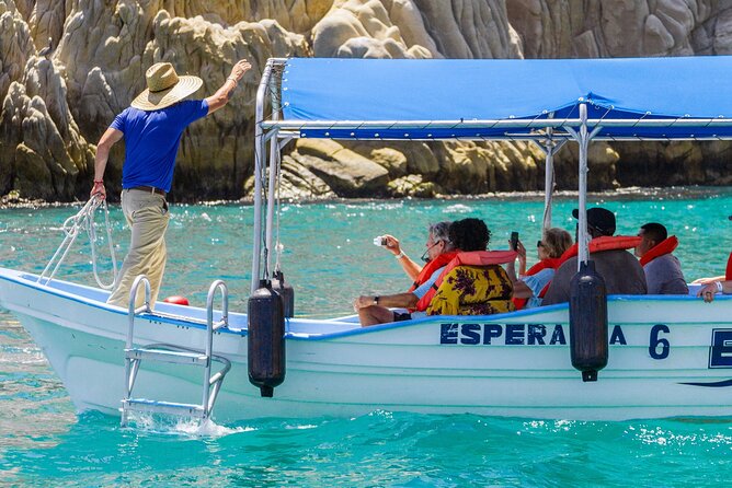 Whale Watching in Cabo San Lucas: Sightseeing Cruise and Shopping - Group size, comfort, and why it matters on the water