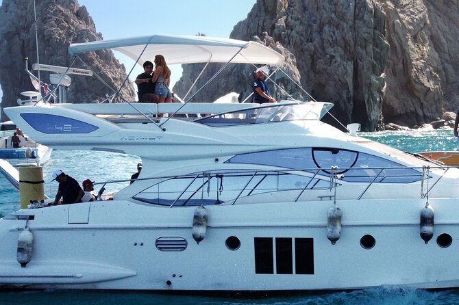 Yacht Azimut for rent in Cabo San Lucas - The Pacific Ocean Golf Course View
