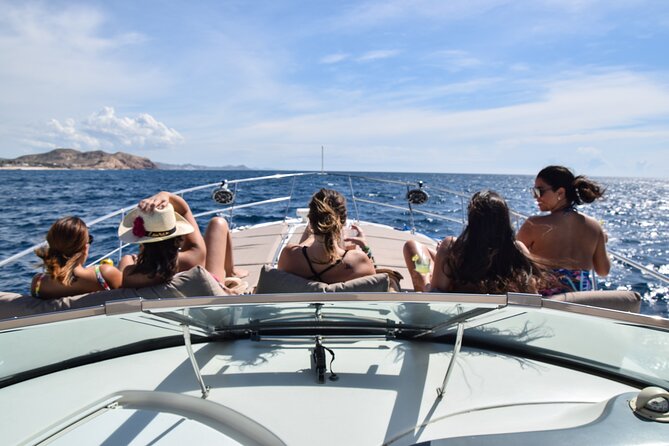 Your Own Private Luxury Yacht Experience in Cabo San Lucas - The cruise route, from Land’s End sights to Chileno Bay
