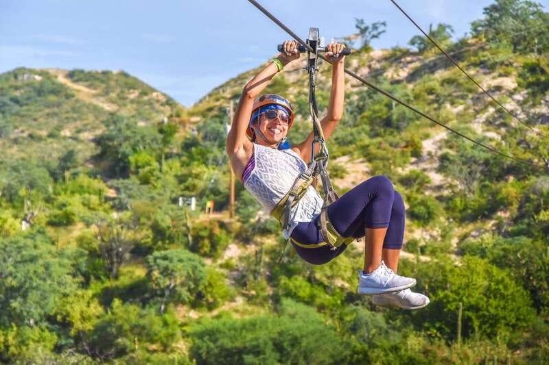 Zip-line outdoor adventure the ultimate experience - The safety briefing, gear, and locker setup you actually need