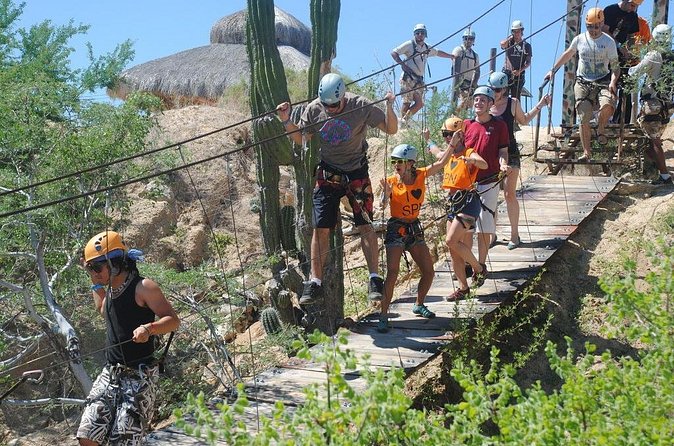 Ziplines and Rappelling at Costa Azul - What to do about lockers, water, and small valuables