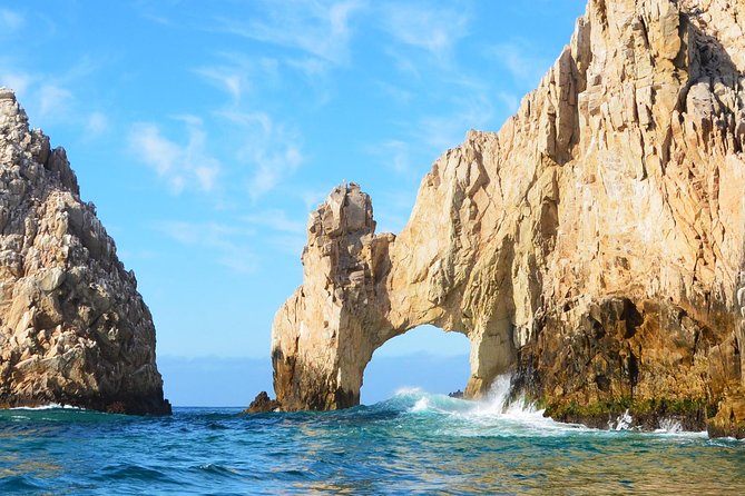 ZODIAC Whale Watch Tour | Cabo San Lucas | Biologist | FREE Pics - Duration, meeting point, and how to make the timing work